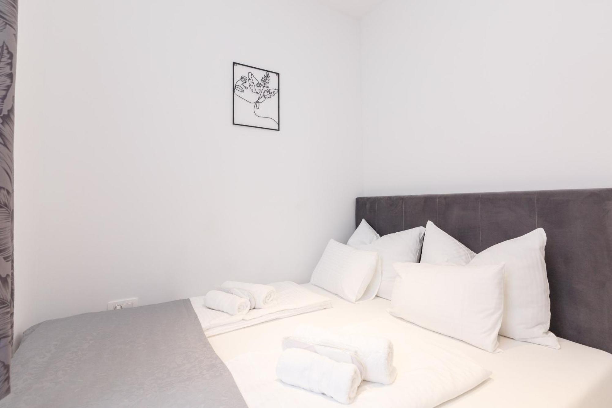 Apartmani Simi - The Wave Crikvenica Exterior foto