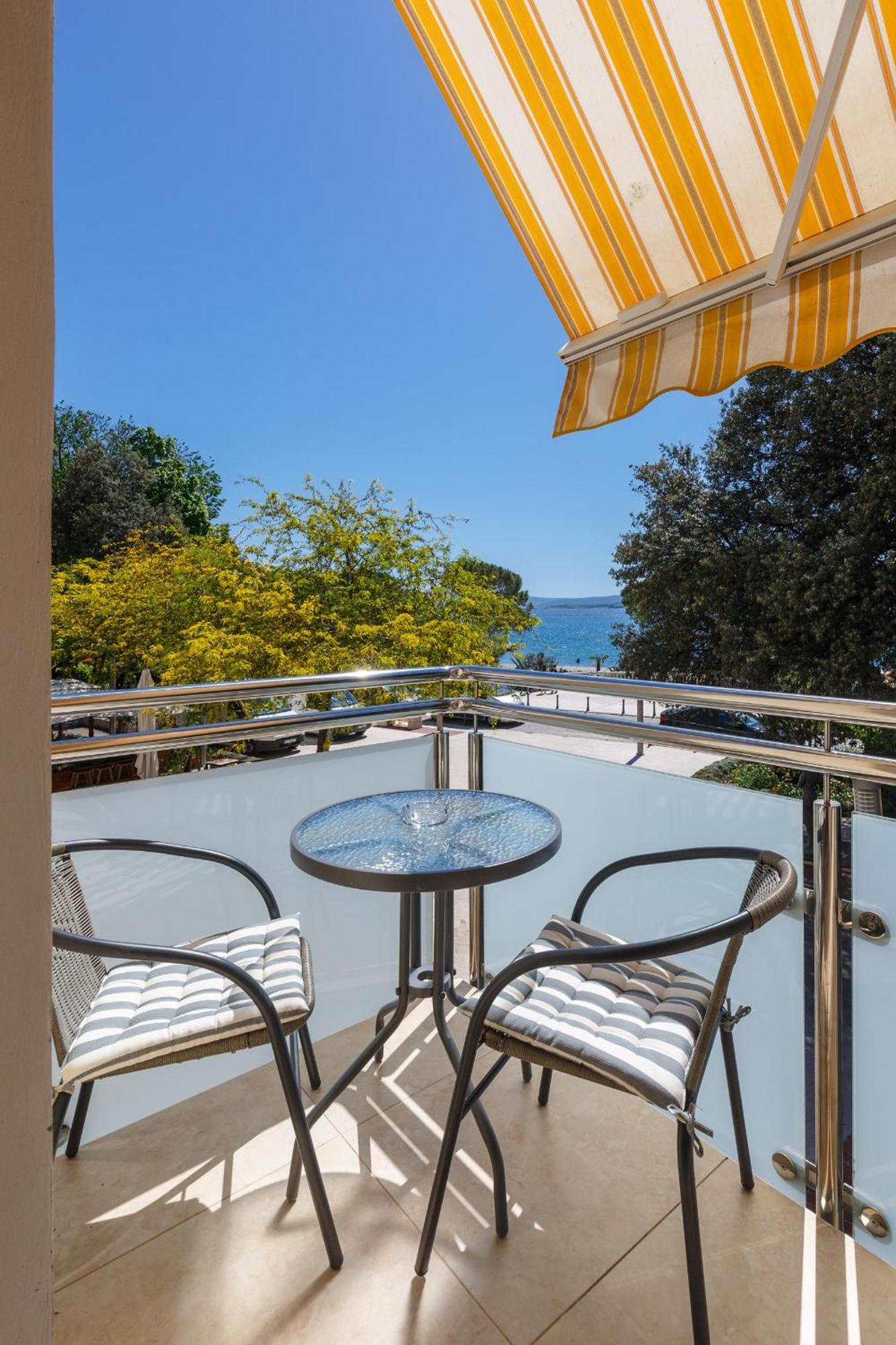 Apartmani Simi - The Wave Crikvenica Exterior foto